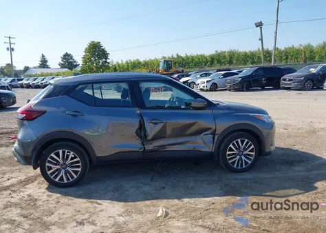2023 Nissan Kicks Sv Xtronic Cvt z USA, uszkodzony, nr VIN 3N1CP5CV8PL566338